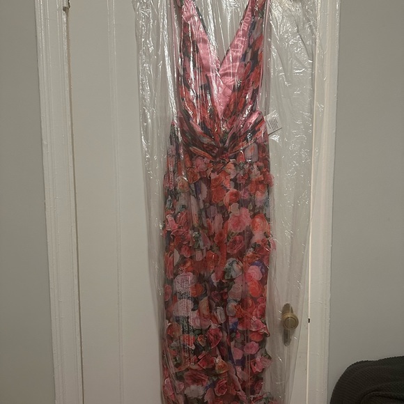 Mac Duggal Ieena floral gown, size 8 NWT NBW - Picture 3 of 4